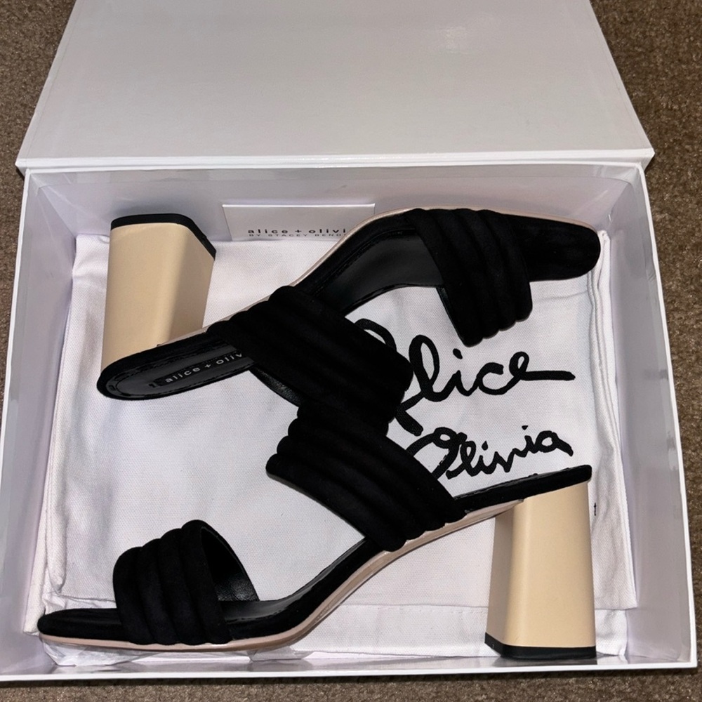 Alice and Olivia suede block heels-never worn